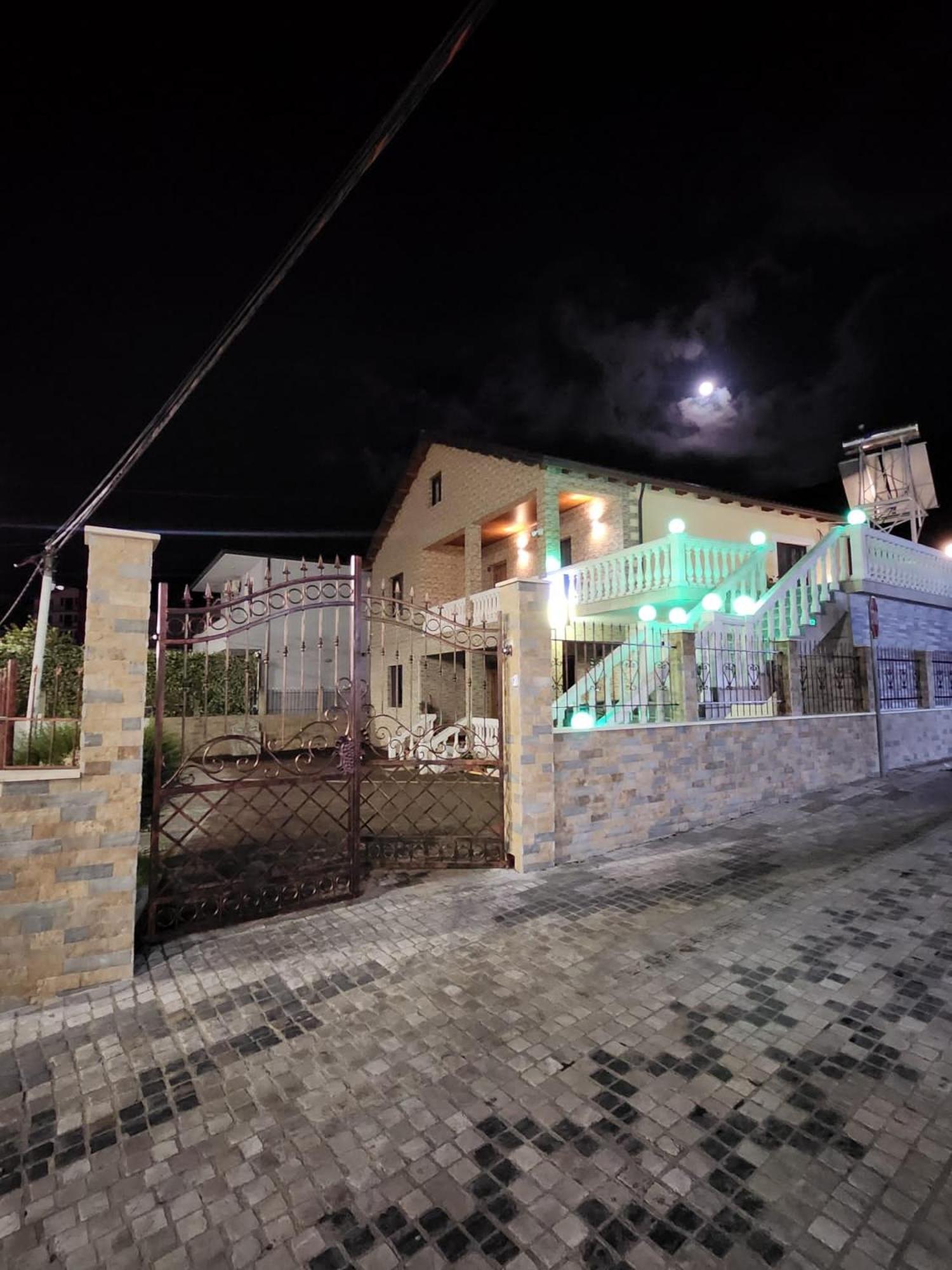 Hotel Casa Vacanze Shiroke Esterno foto
