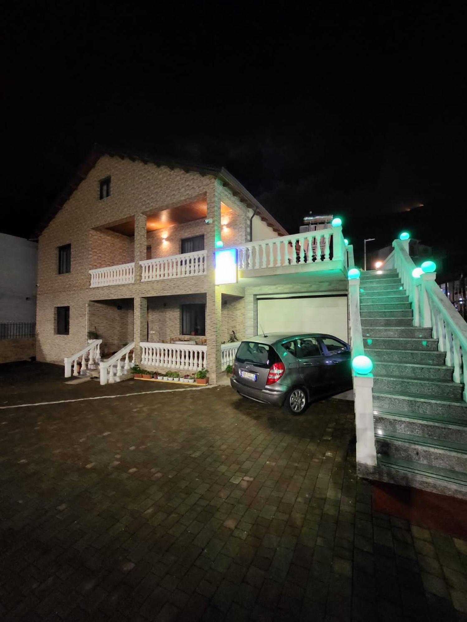 Hotel Casa Vacanze Shiroke Esterno foto