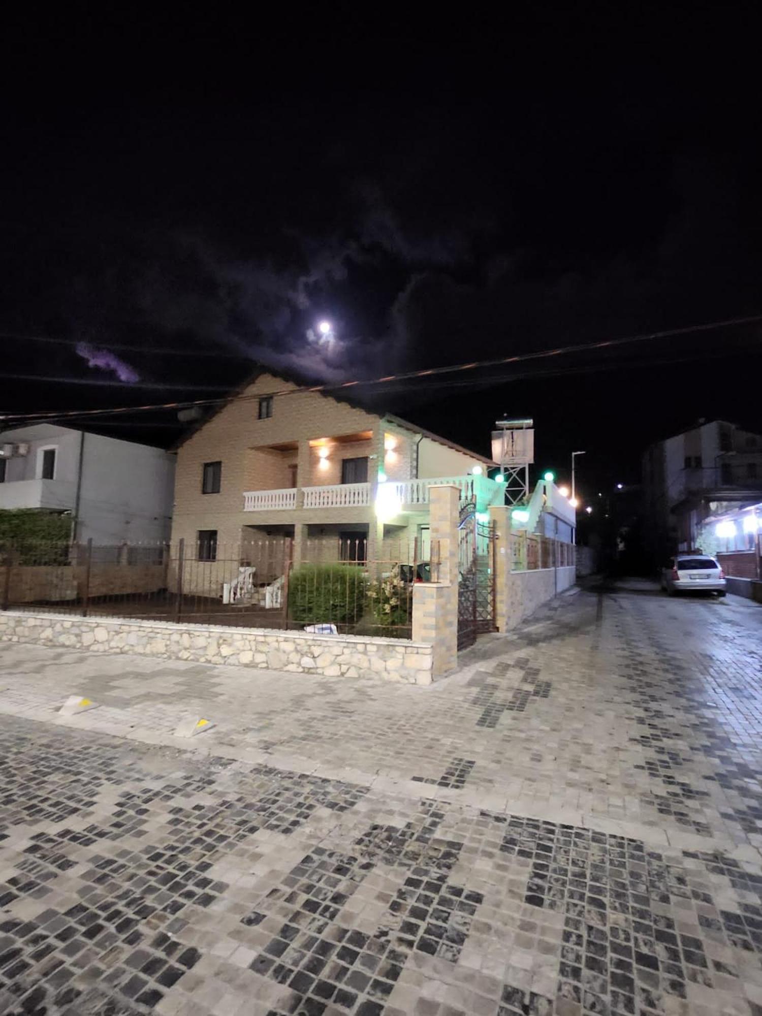 Hotel Casa Vacanze Shiroke Esterno foto